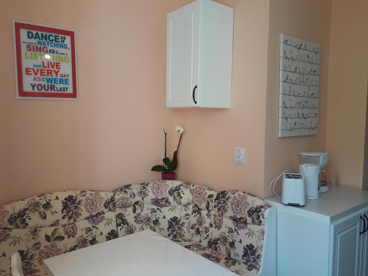 Cozy, Central 1-Bedroom Apartment In Timisoara, Romania Luaran gambar